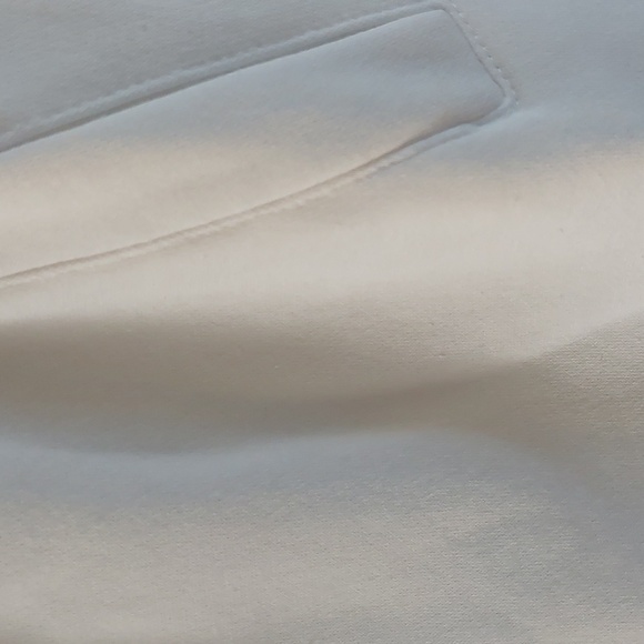 White Fleece Sweat Shirt Sz L NWOT. - Picture 4 of 10